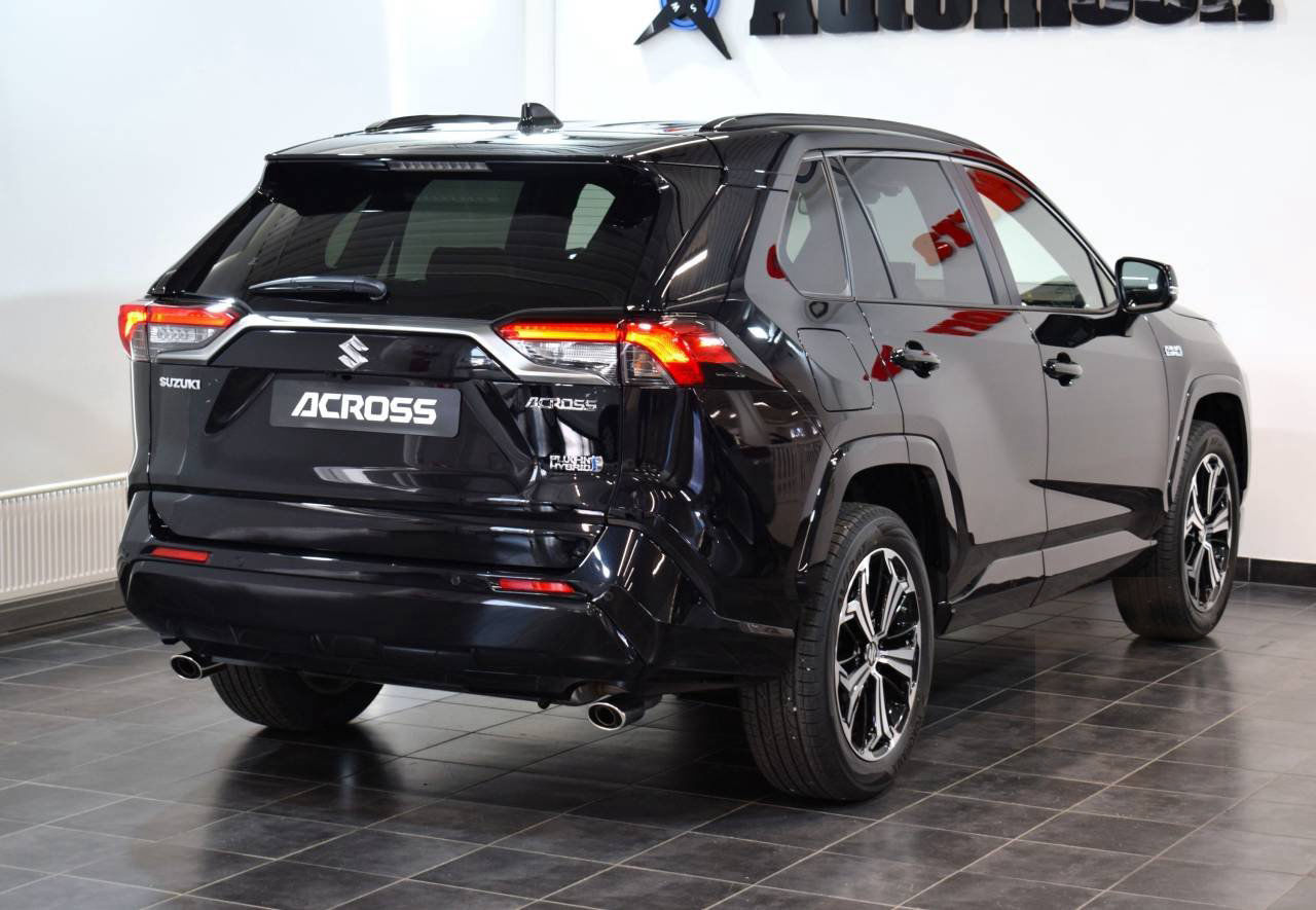 Suzuki Across 2.5