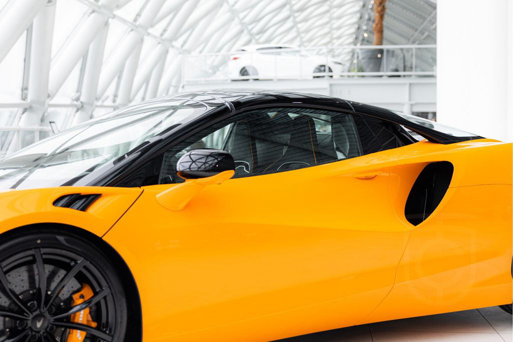 McLaren Artura Spider 3.0 V6 Plug-In | Performance | Car