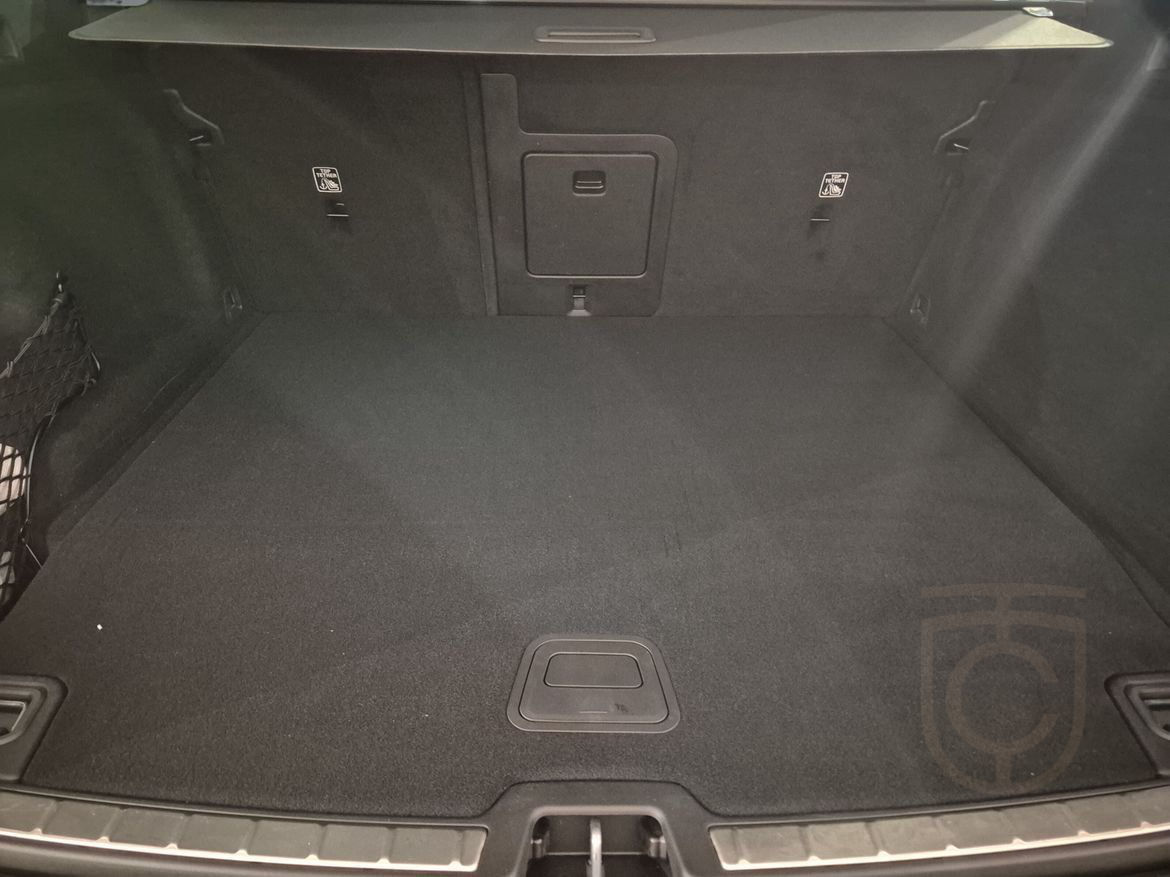 Volvo XC60 T6 Plus Dark Edition