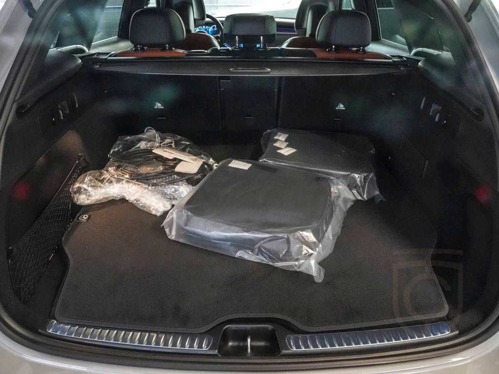 Mercedes-Benz GLC 300 EDITION-AMG-DISTRONIC-PANO-UVP 100.000
