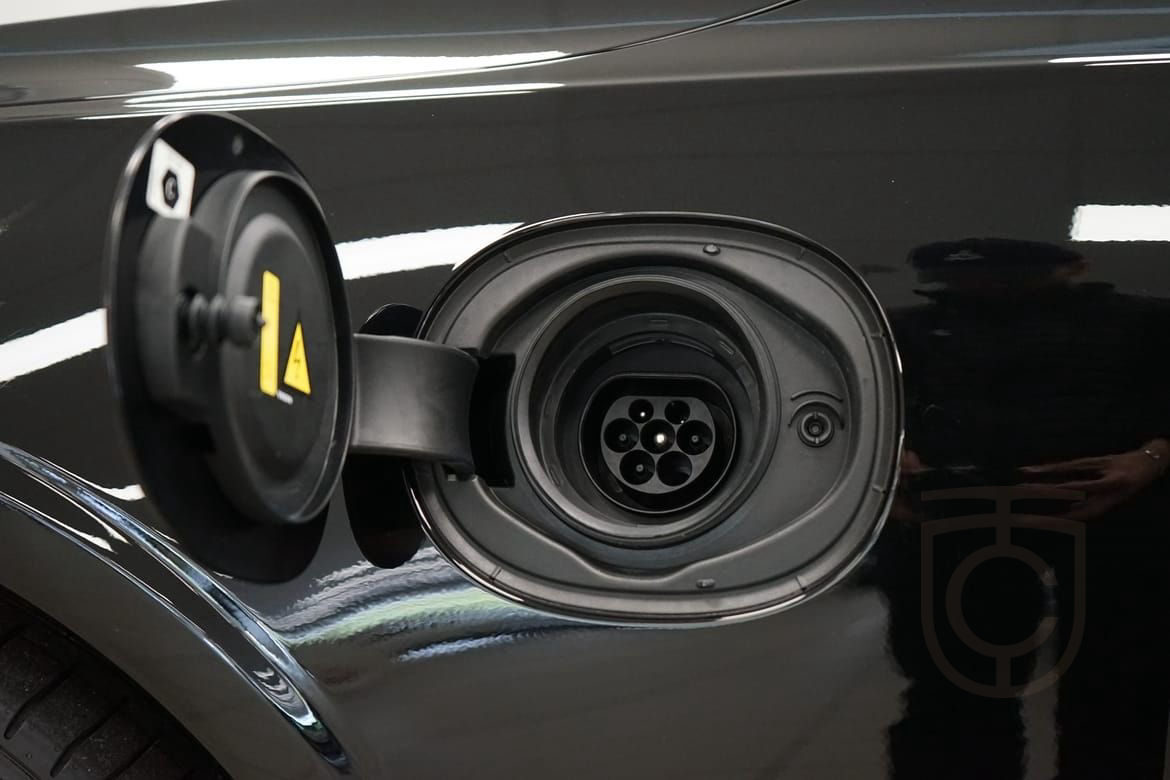 Volvo S90 Recharge T8 Ultimate Dark