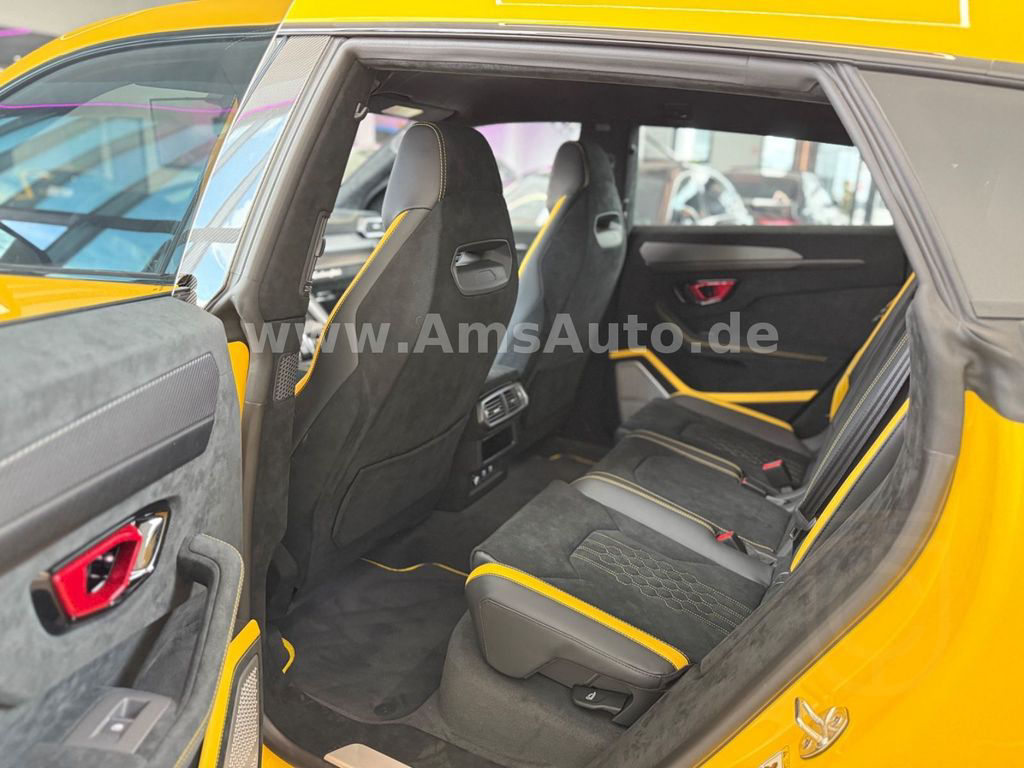 Lamborghini Urus Performante Full Carbon Pano B&O Prod.2025
