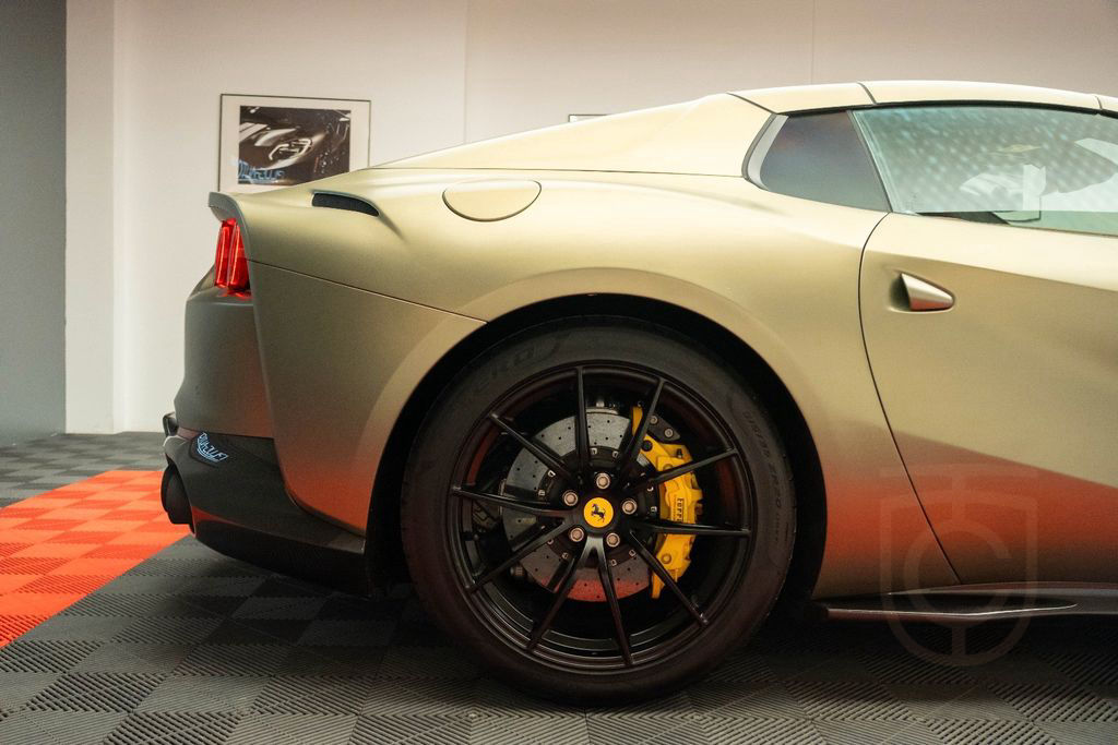 Ferrari 812 GTS