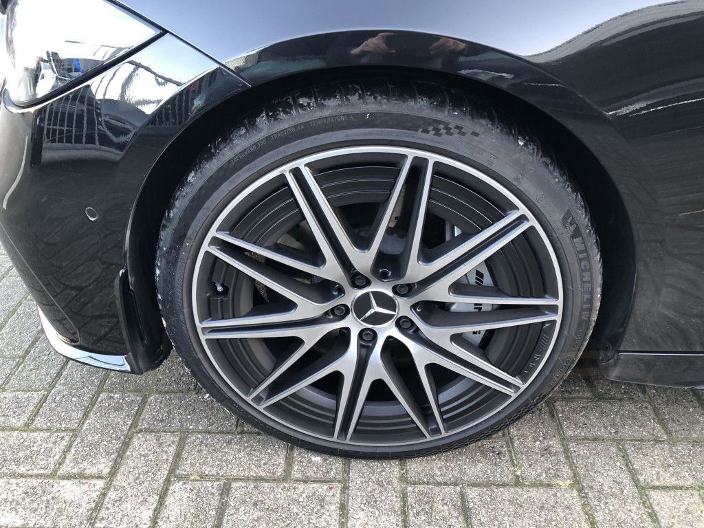 Mercedes-Benz C 43 AMG 4M Pano Dist Head Up Carbon Burm Night