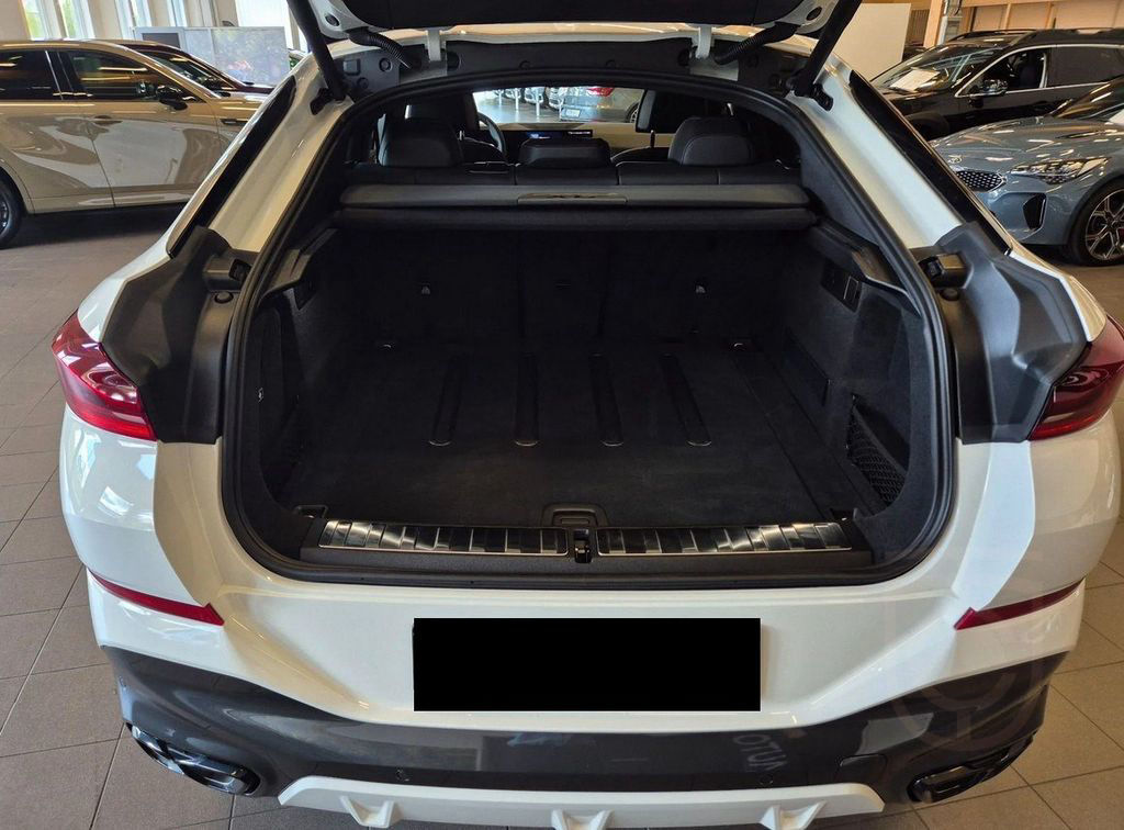 BMW X6 M60i xDrive Step. M Sport PRO/ACC/RKF/Pano