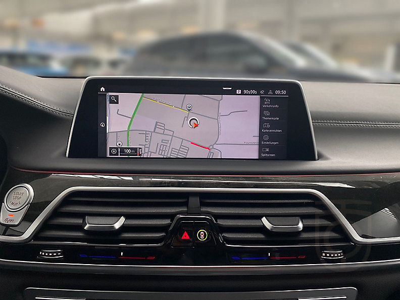 BMW 750Li xDrive Limousine