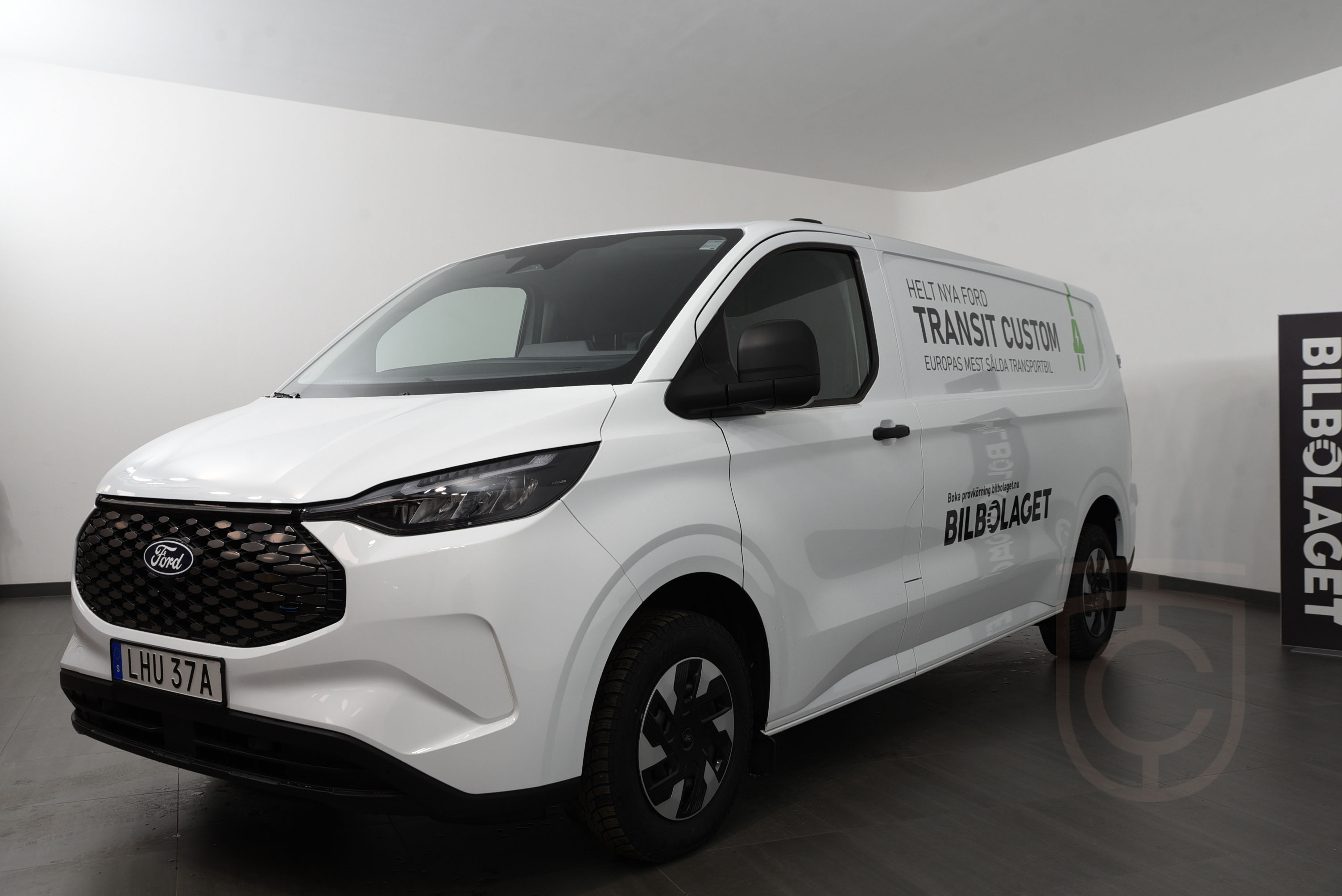 Ford E-Transit Custom 320