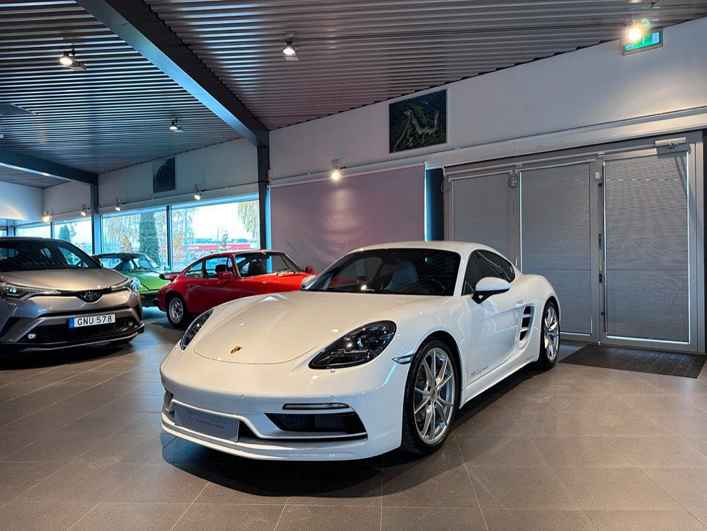 Porsche Cayman 718