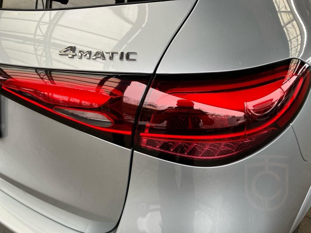 Mercedes-Benz GLC 300 e 4MATIC mit EQ Hybrid Technologie +AMG
