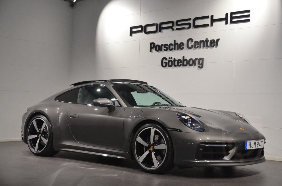 Porsche 911 Carrera 4S