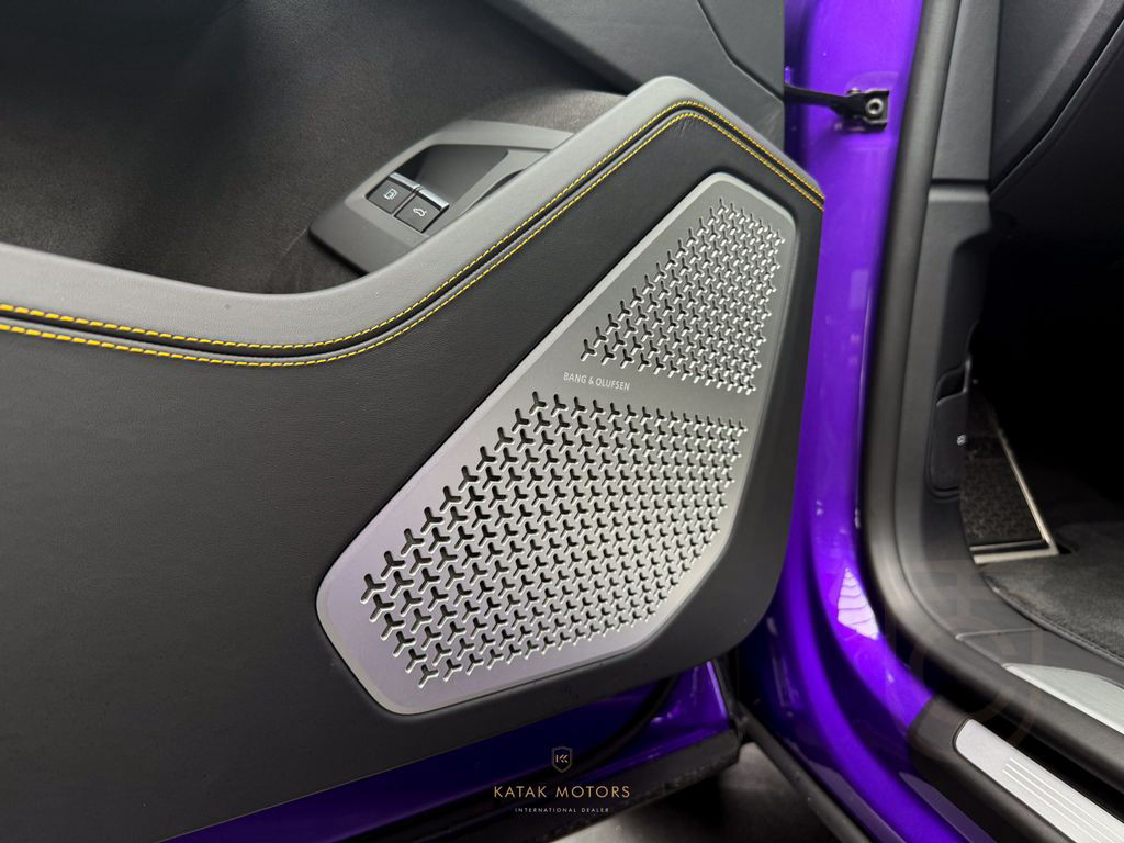 Lamborghini URUS SE HYBRID4.0 V8/PANO/HEAD-UP/COOL SEAT