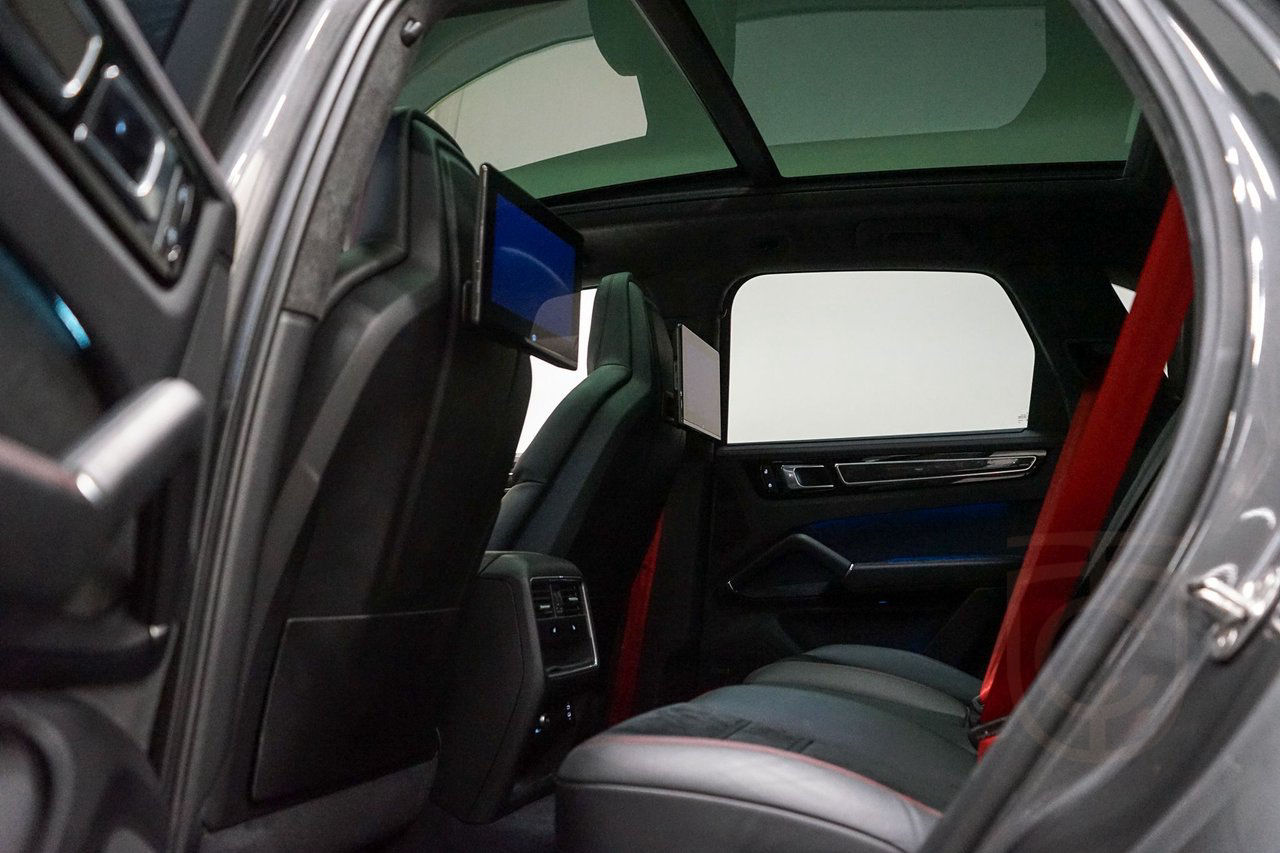 Porsche Cayenne GTS
