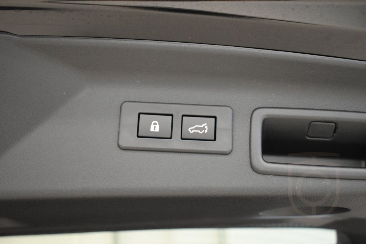 Subaru Forester 2.0i e-Boxer Limited LS X-Fuel