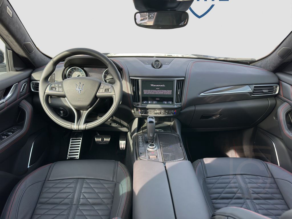 Maserati Levante V8 Trofeo MY23+Pano+Fahrassistenz-Paket
