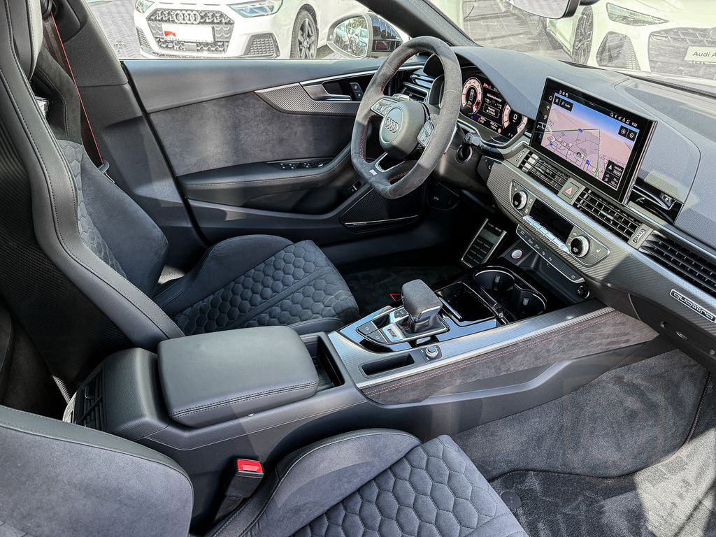 Audi RS5 performance/Comp+/Schalensitze/300km/h/Keram