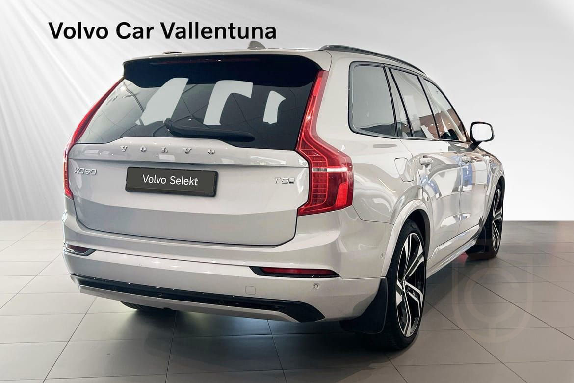 Volvo XC90 7-seater T8 Ultra Dark Edi
