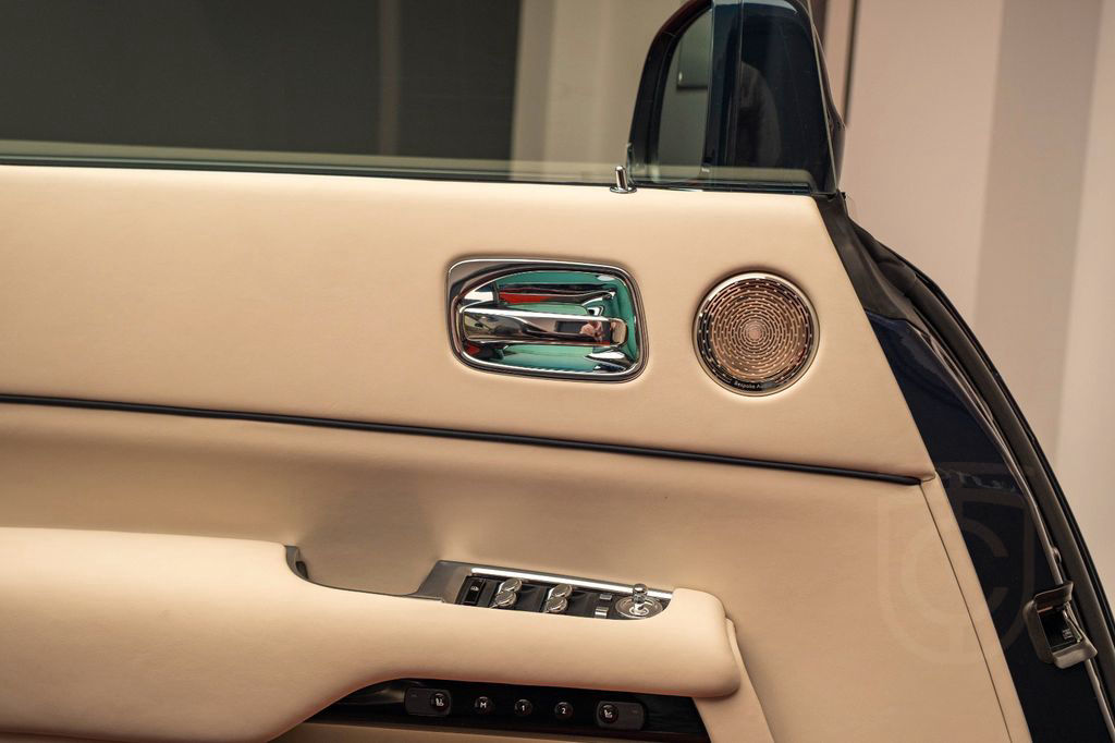 Rolls-Royce Wraith -