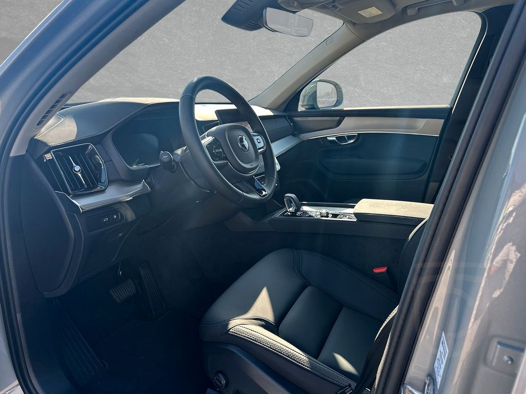 Volvo XC90 T8 AWD Core Facelift 7-Sitzer ACC BLIS