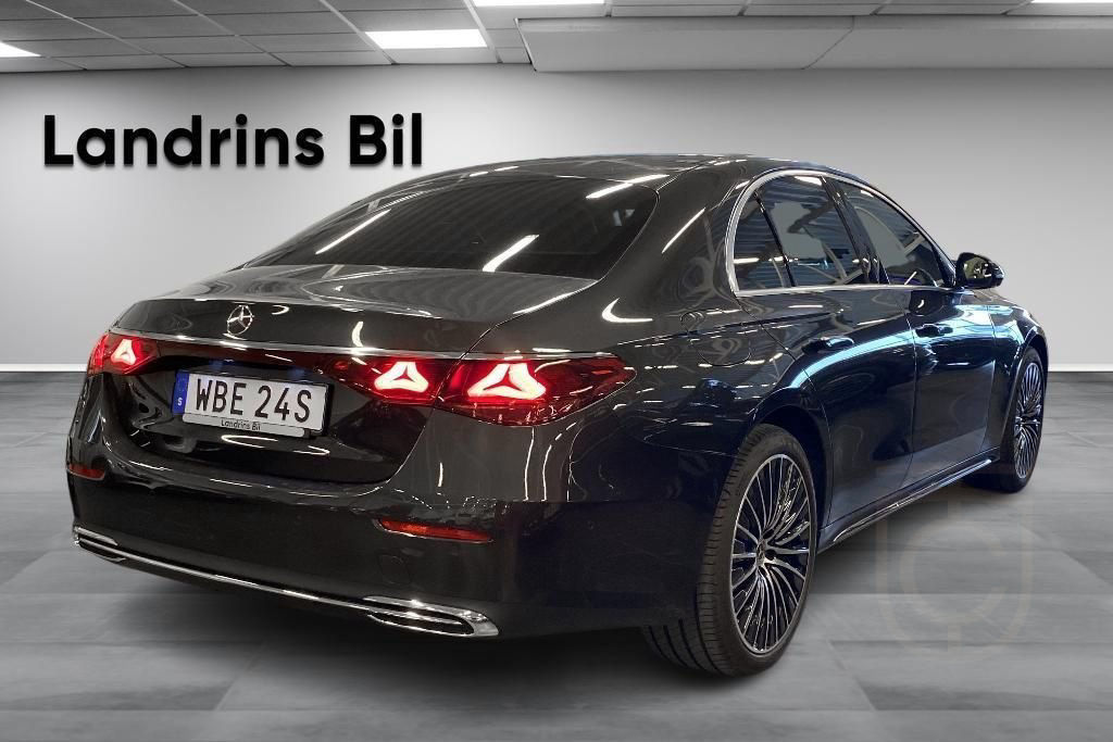 Mercedes-Benz E 300e 4MATIC Exclusive Premium