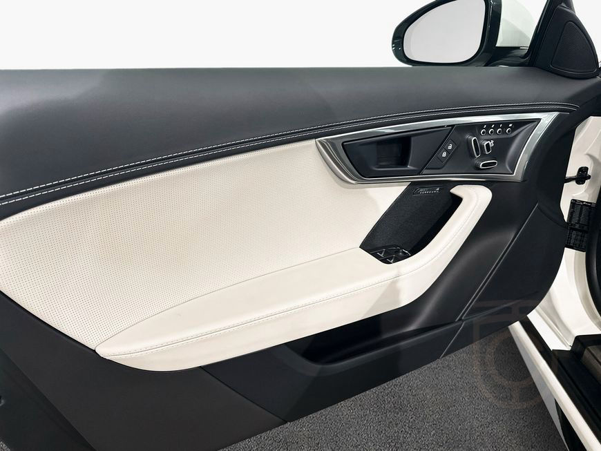 Jaguar F-Type Coupe P575 AWD Aut. R