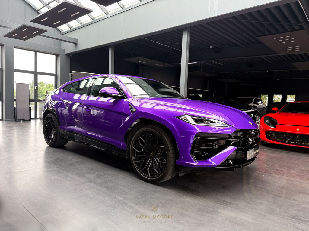 Lamborghini URUS SE HYBRID4.0 V8/PANO/HEAD-UP/COOL SEAT