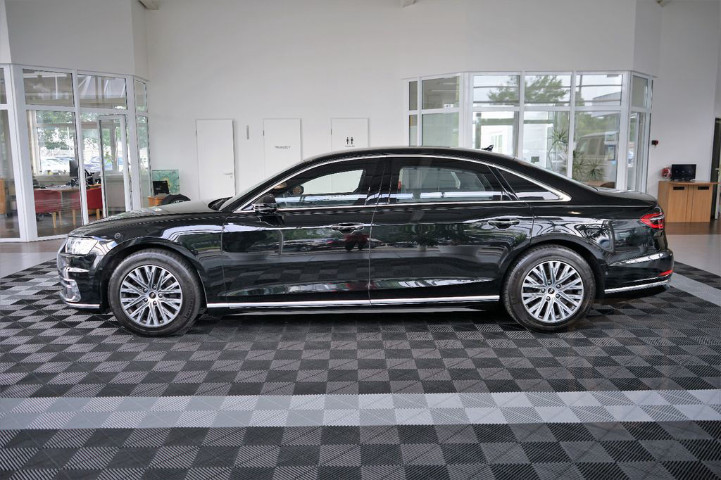 Audi A8 4.0 V8 Security Werks Panzer Armored VR9