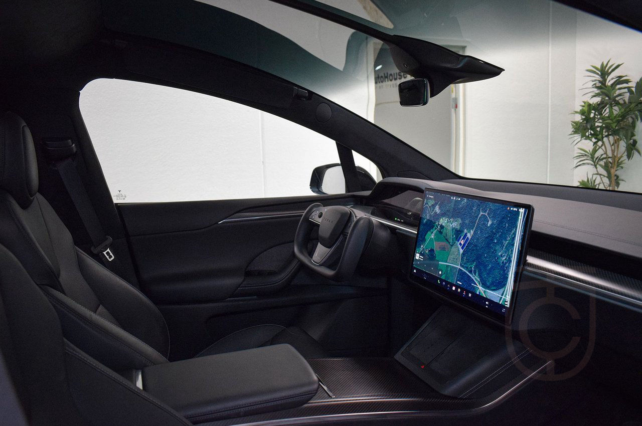 Tesla Model X Plaid