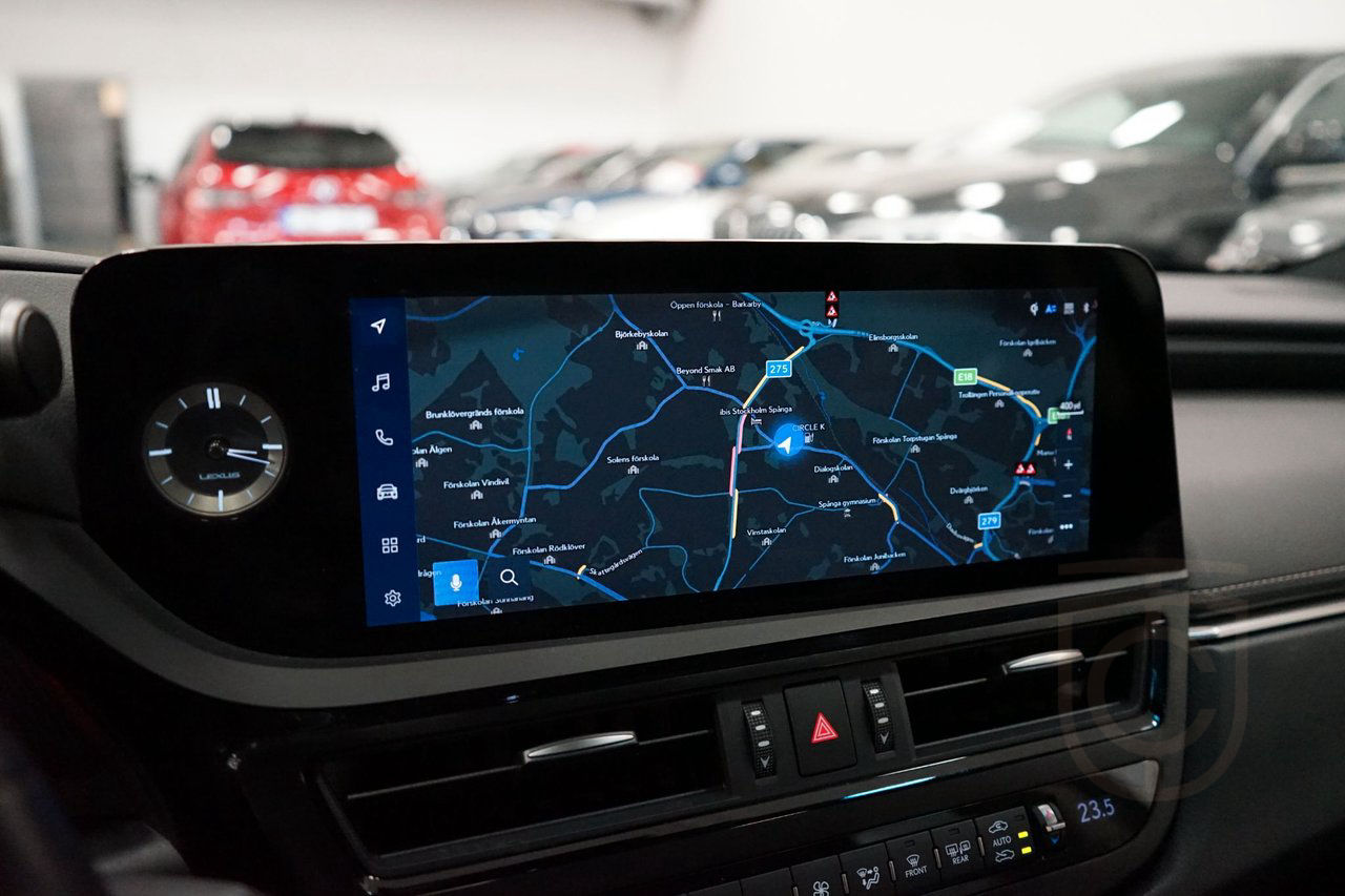 Lexus ES 300h 2.5 E-CVT Limited Edition
