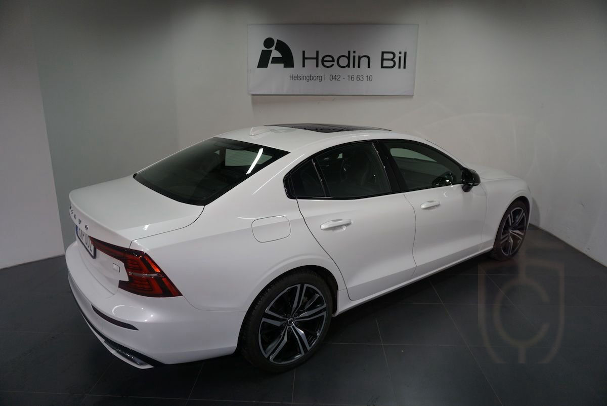 Volvo S60 Recharge T8 AWD Geartronic R-Design