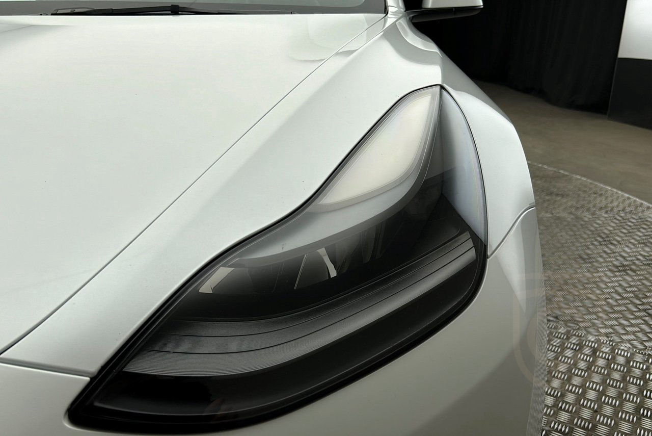 Tesla Model 3 Standard Range