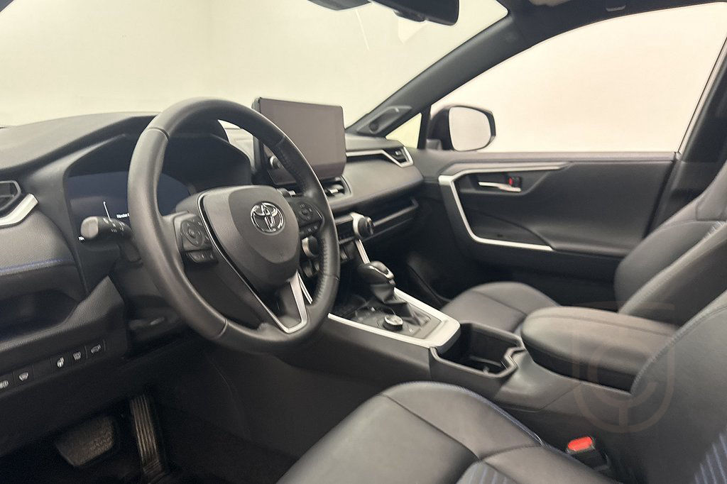 Toyota RAV4 Hybrid AWD-i