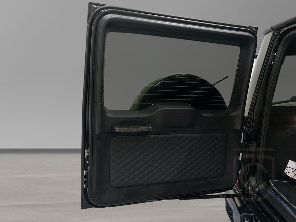 Mercedes-Benz G 63 AMG 800 BRABUS WIDESTAR 23'' AHK