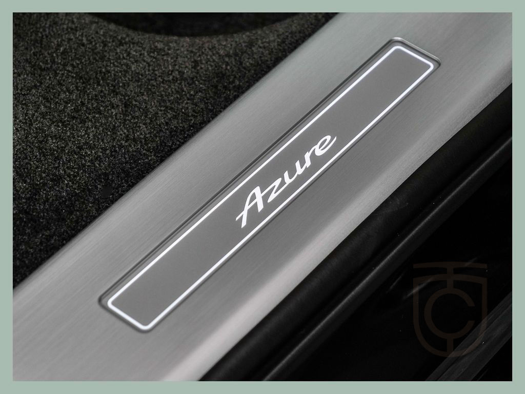 Bentley Bentayga V8 Azure // BENTLEY DÜSSELDOF