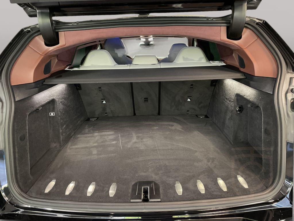 BMW XM 50e Massage AHK Driv.Assist.Prof Harman/K