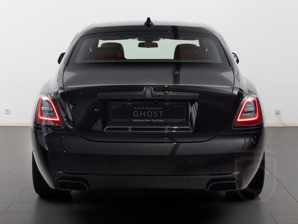 Rolls-Royce Ghost Black Badge