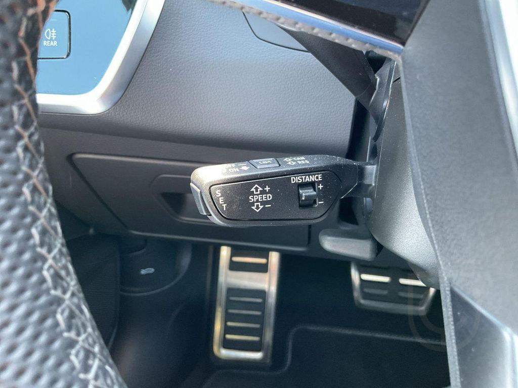 Audi S7 QUATTRO 3.0TDI V6 PANO+HUD+StHZ+ACC+LEDER+360
