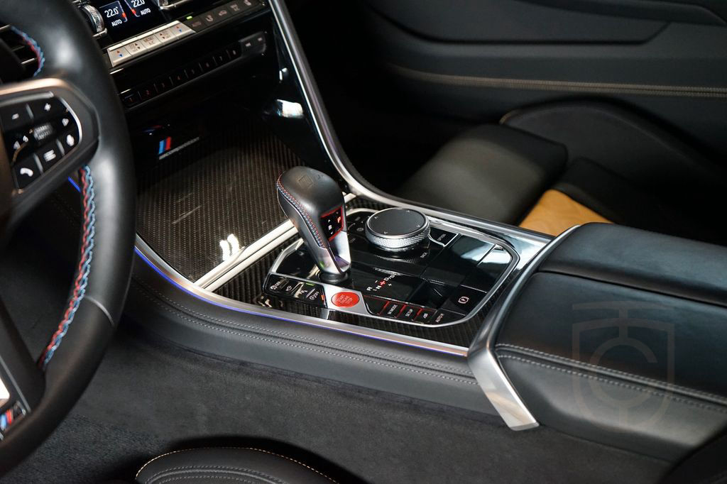BMW M8 COMP*GC*xDRIVE*LASER*B&W*112.562€ NETTO