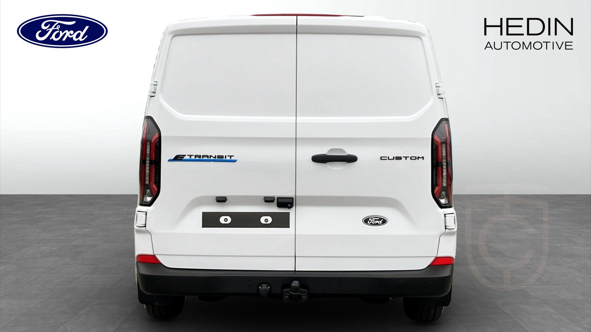Ford E-Transit Custom 320
