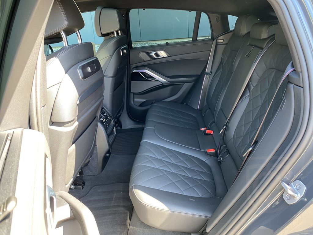 BMW X6 xDrive40d M Sport AHK/SHZ/MASSAGE/PANO-SKY/hk