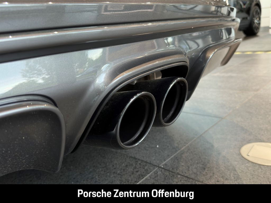 Porsche Boxster 718 Style Edition