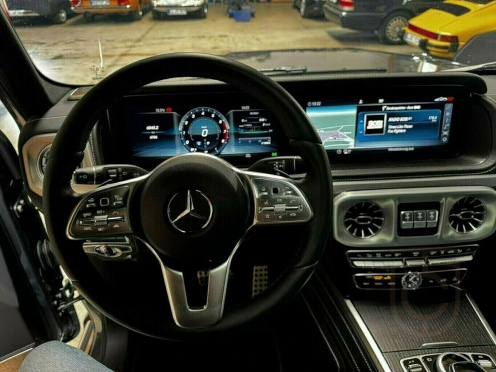 Mercedes-Benz G 500 V8