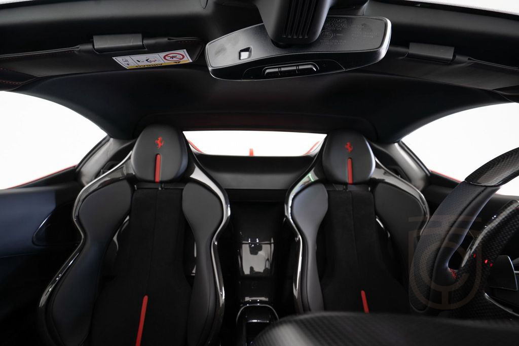 Ferrari SF90 Spider FERRARI SINGEN