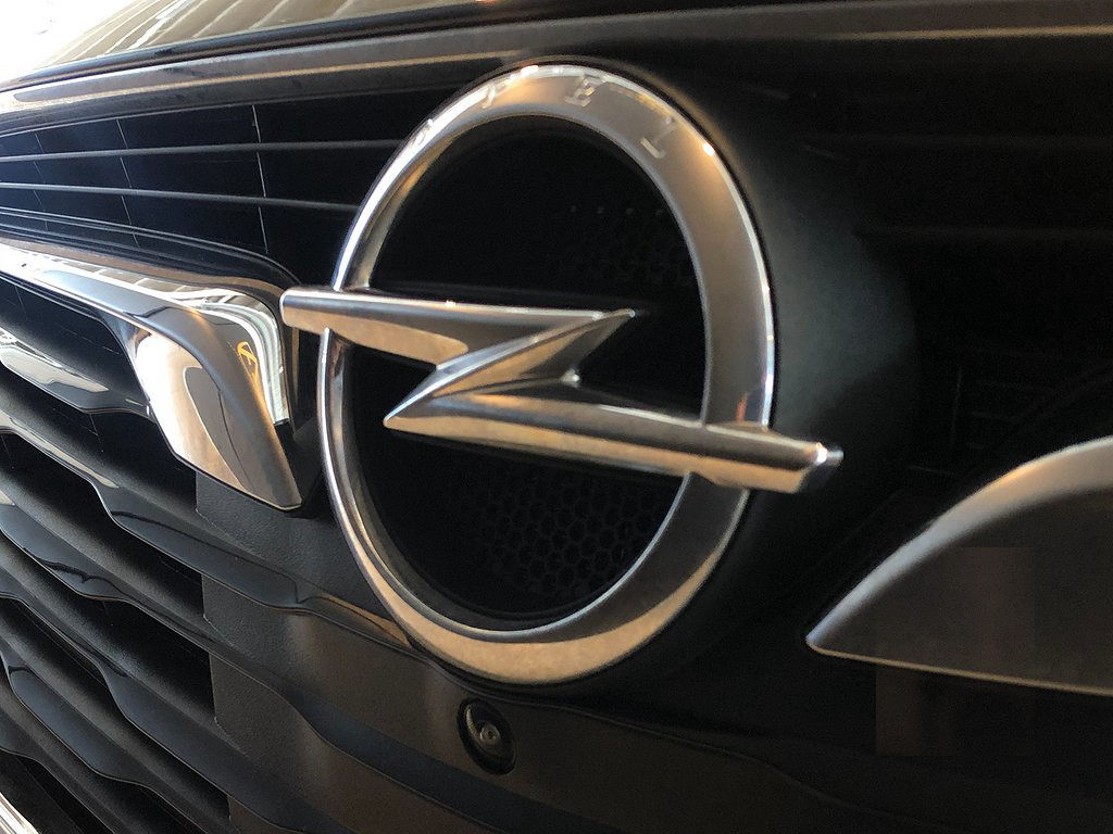Opel Insignia kombi business  200hk aut *låg skatt*