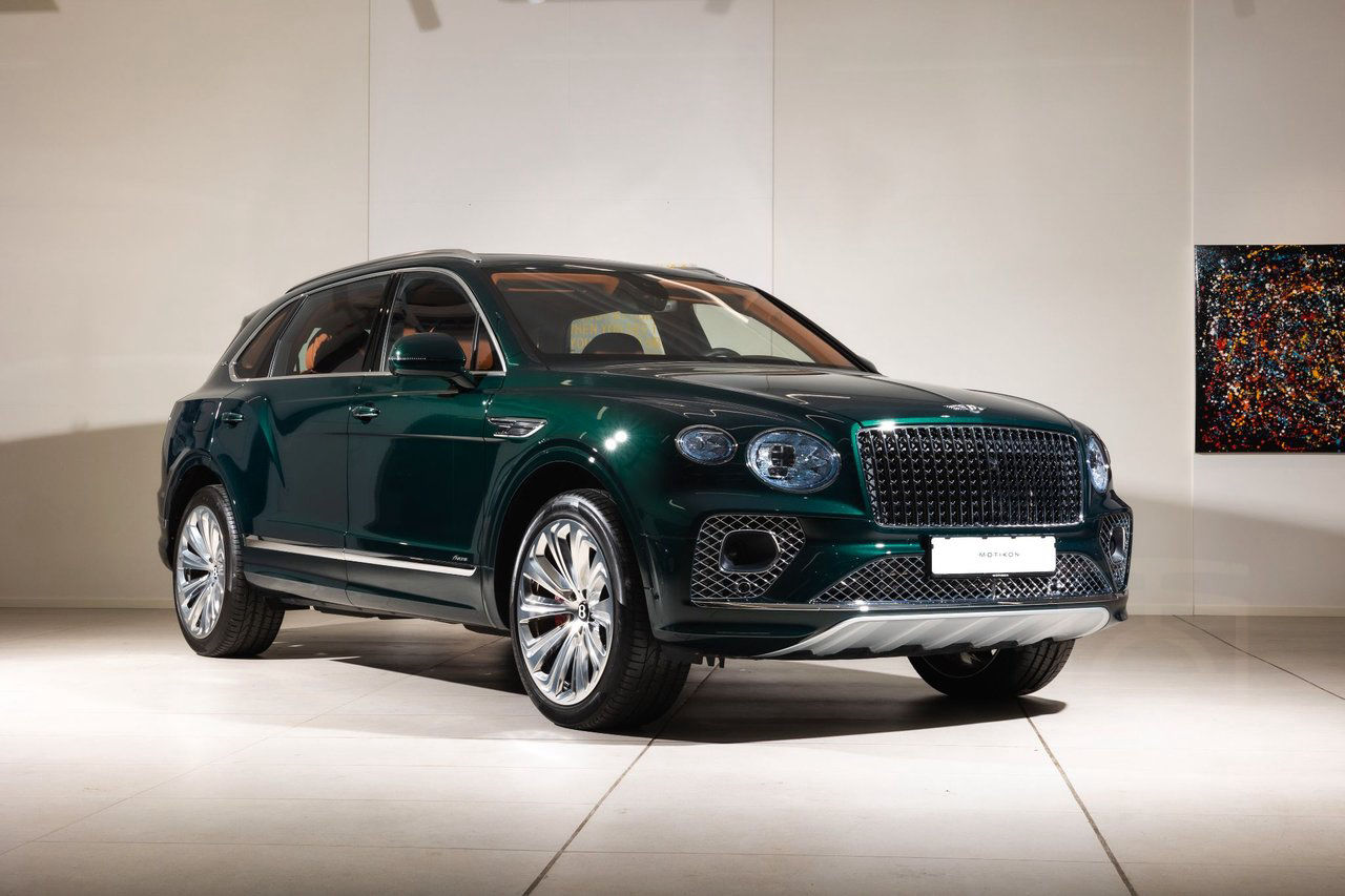 Bentley Bentayga V8 EWB 4.0 V8 EWB First Edition Azure