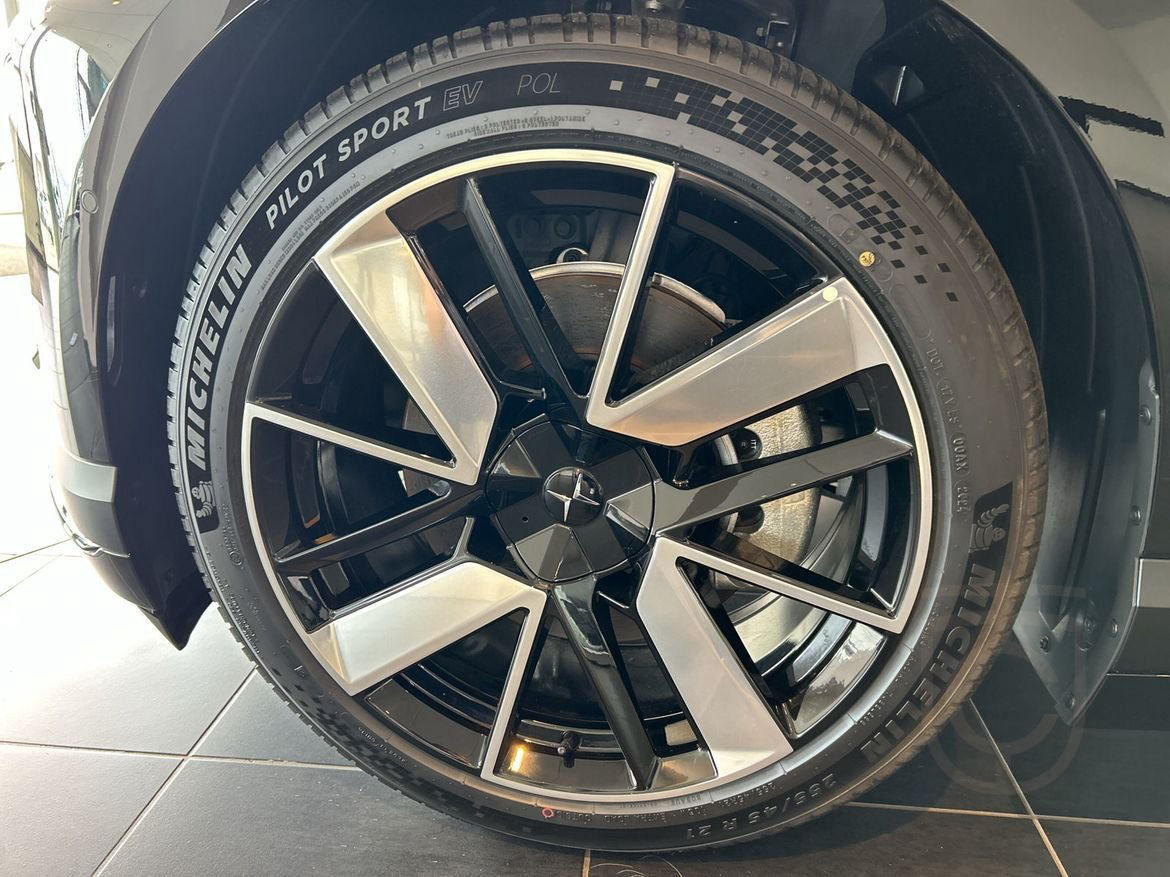 Polestar 4 Long Range Single Motor motor