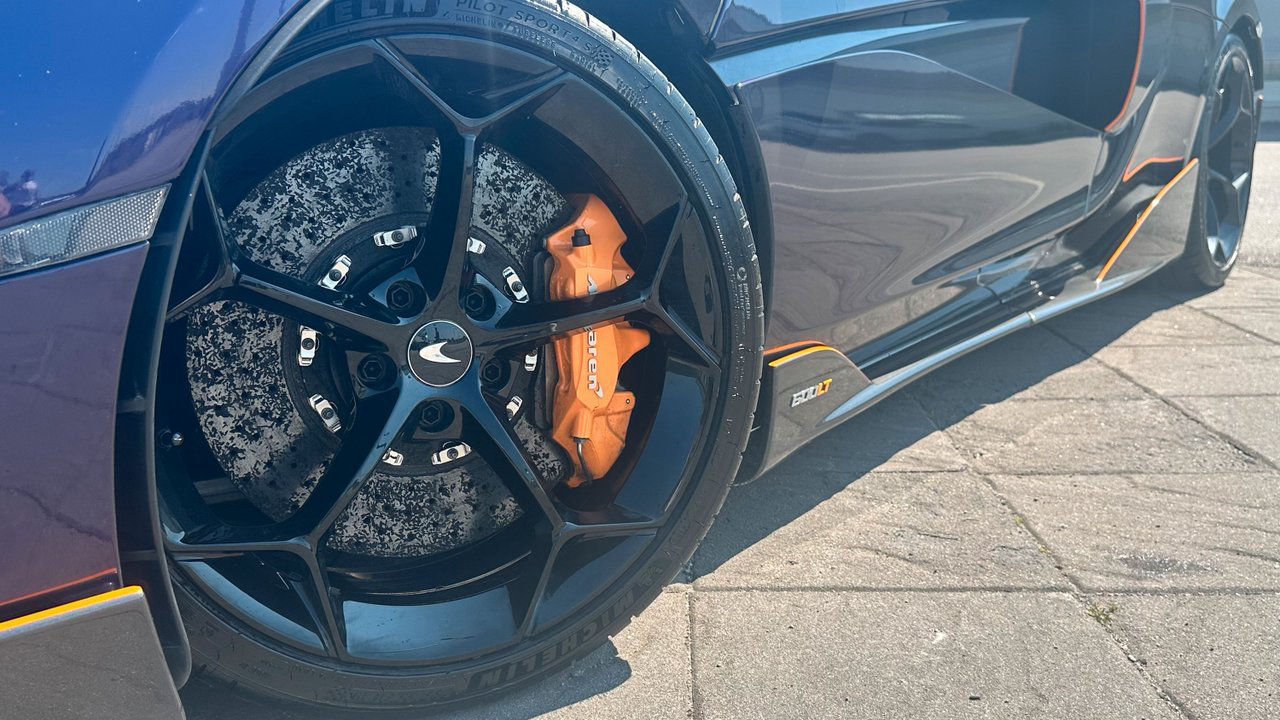 McLaren 600LT Spider V8