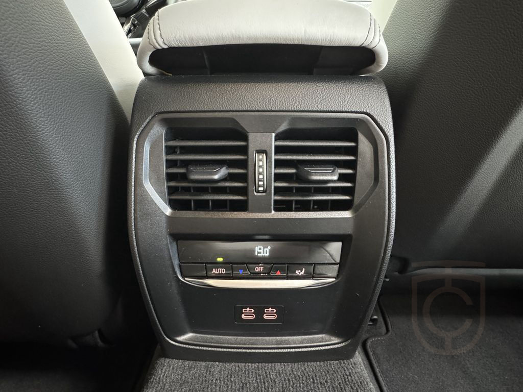 BMW M3 xDrive Comp. CarbonExt. Driver Ultimate ACC