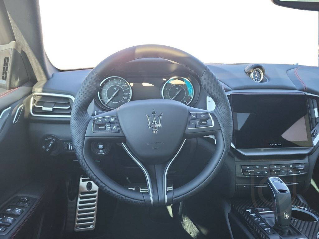 Maserati Ghibli Modena Ultima