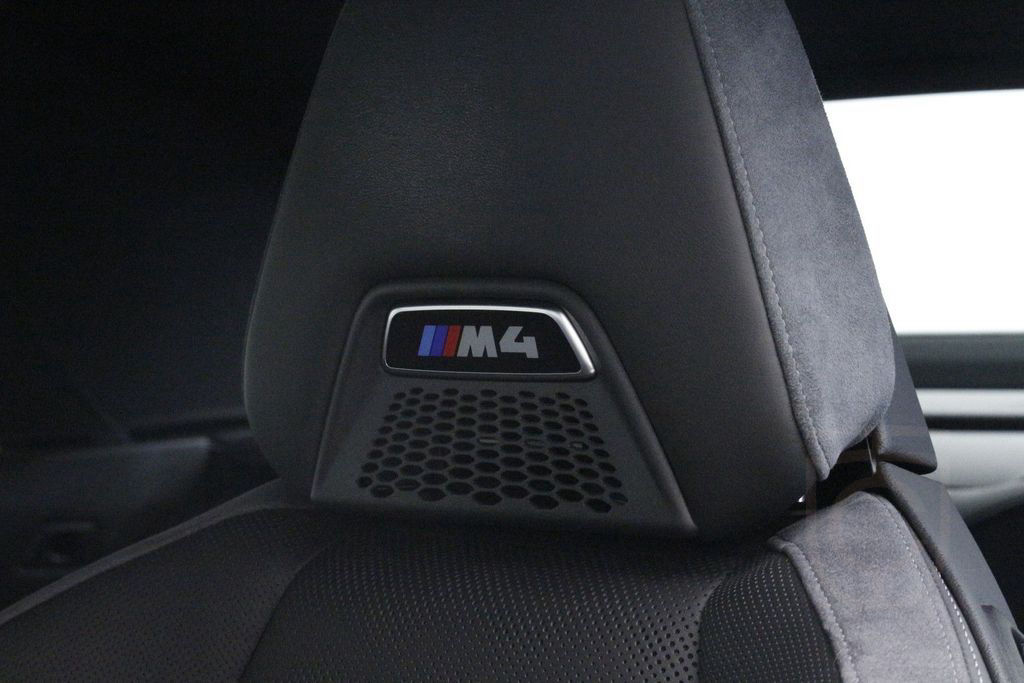 BMW M4 Cabrio xDrive Competition | Nw Model | Air Co