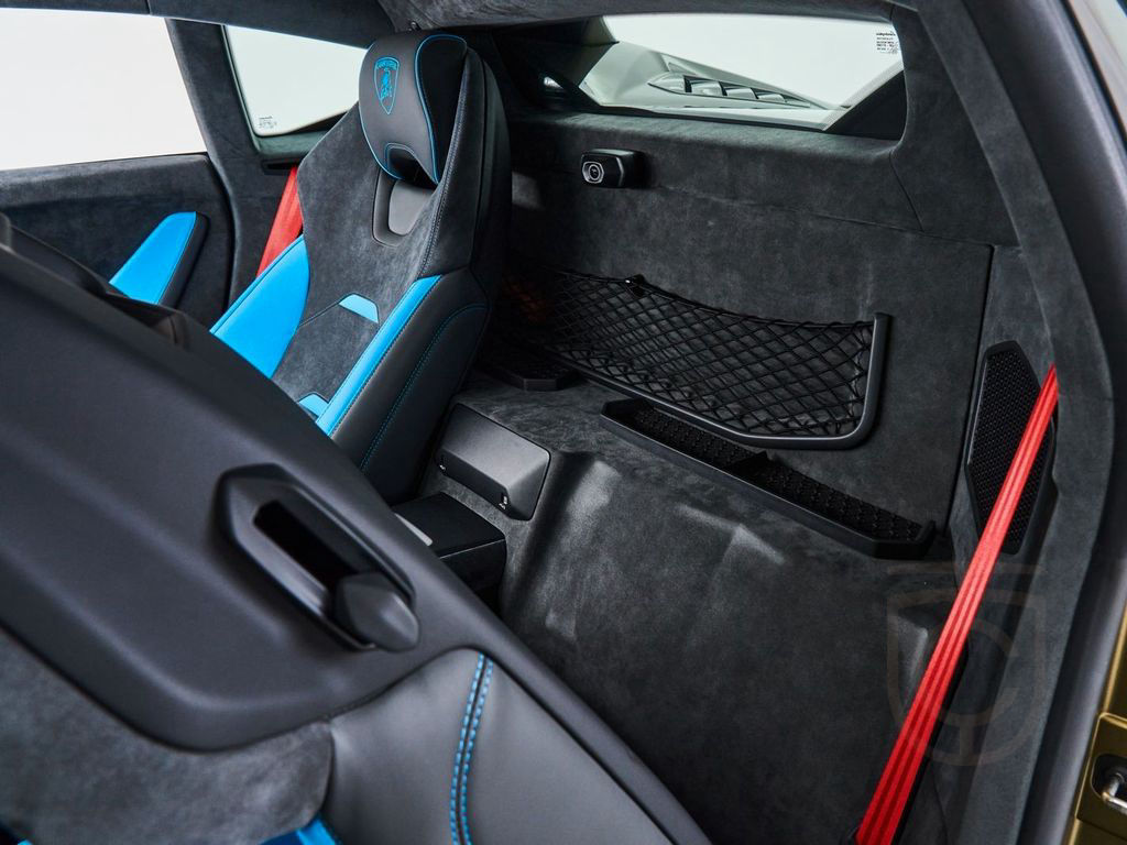 Lamborghini Huracán Tecnica °KAM°CARBON°LCD°SENSONUM°